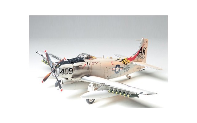 Tamiya 1/48 Douglas Skyraider AD-6